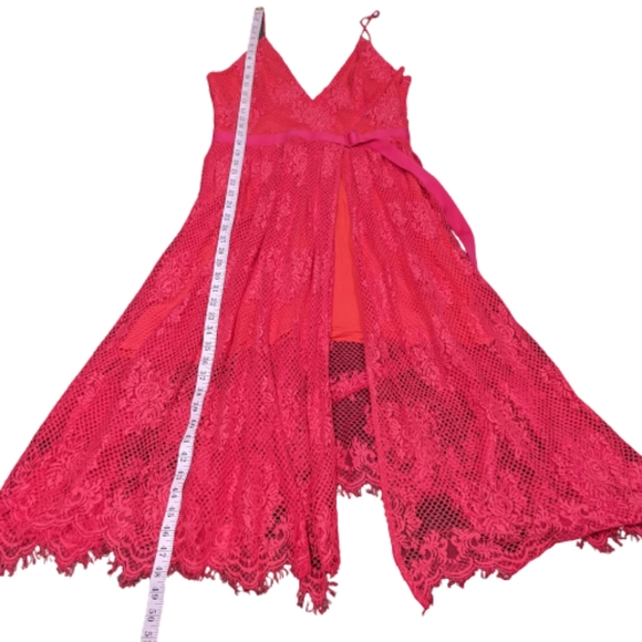 Free People
Match Point Midi Lace Dress Size 10 - Picture 10 of 13